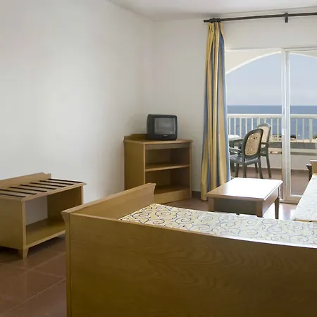 Apartmentos Globales Marina 3*